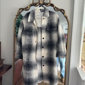 Wilfred Free shacket - S - As Is